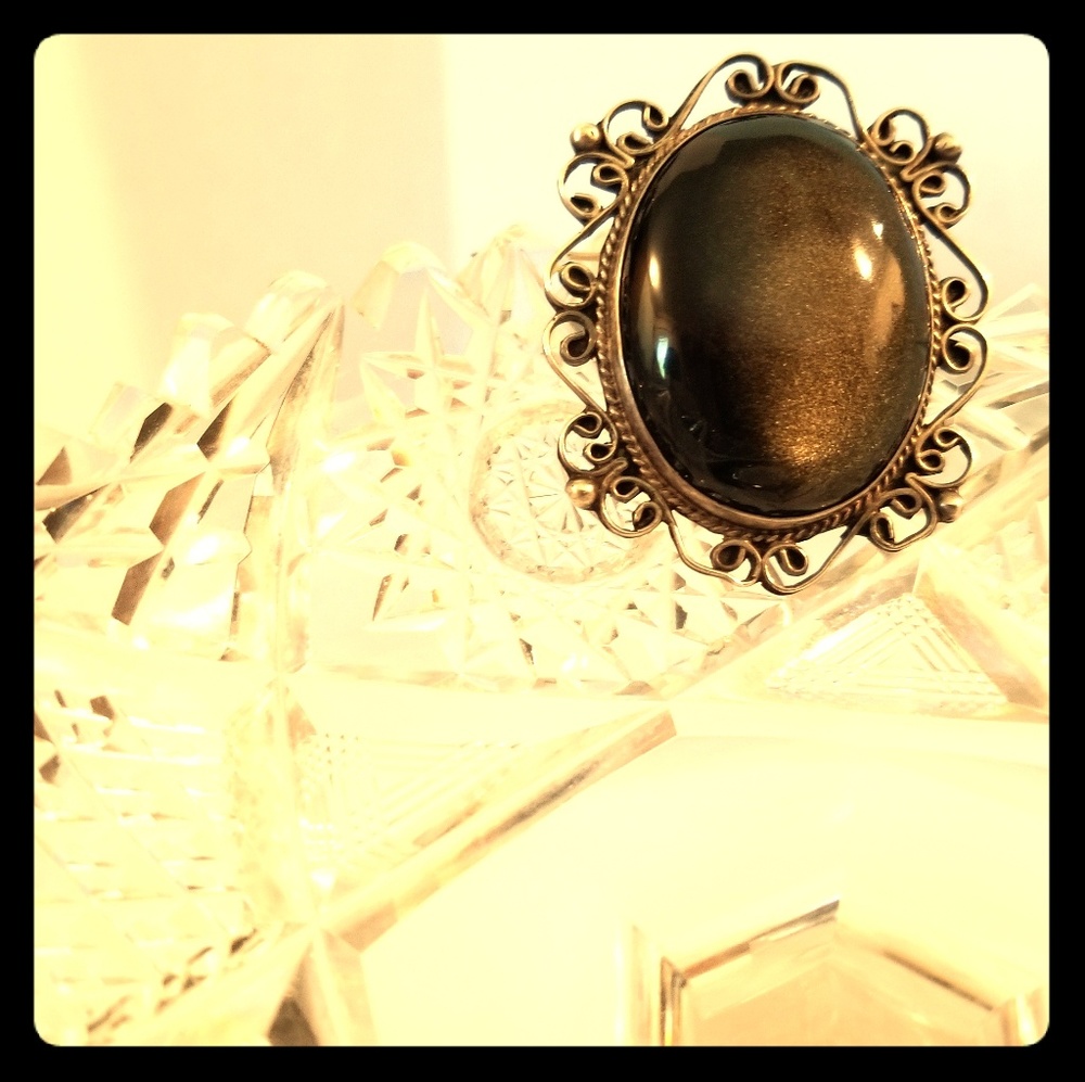 Vintage Brooch/ pendant